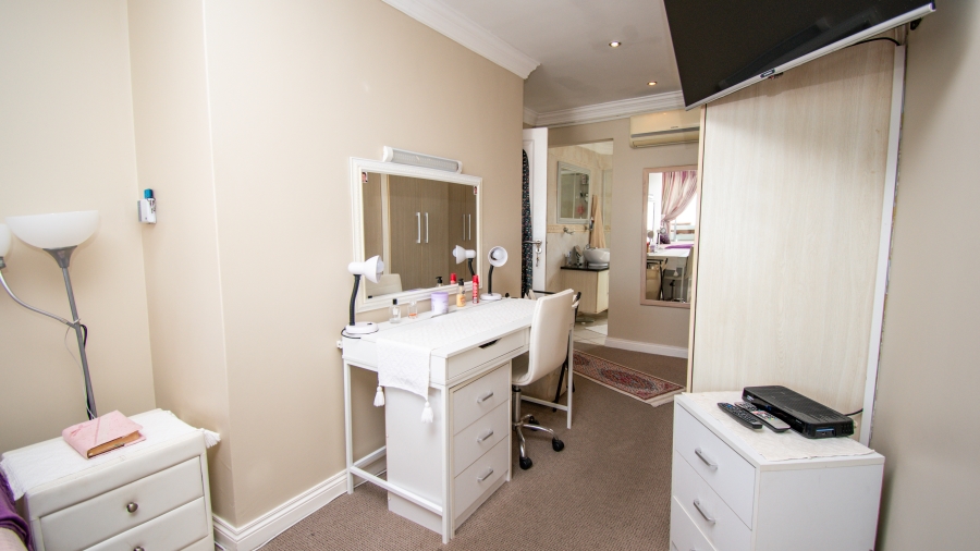 3 Bedroom Property for Sale in Jeffreys Bay Central Eastern Cape